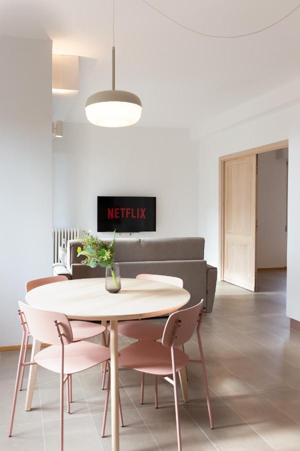 New Exclusive Melegnano Apartments- Near Train Station Екстериор снимка