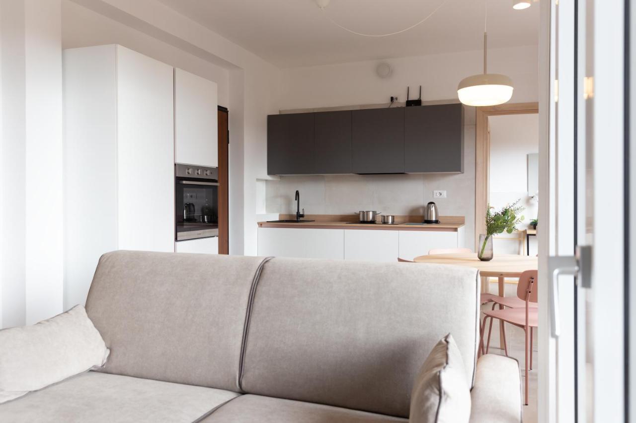New Exclusive Melegnano Apartments- Near Train Station Екстериор снимка