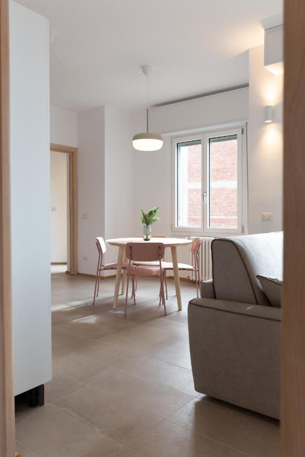 New Exclusive Melegnano Apartments- Near Train Station Екстериор снимка