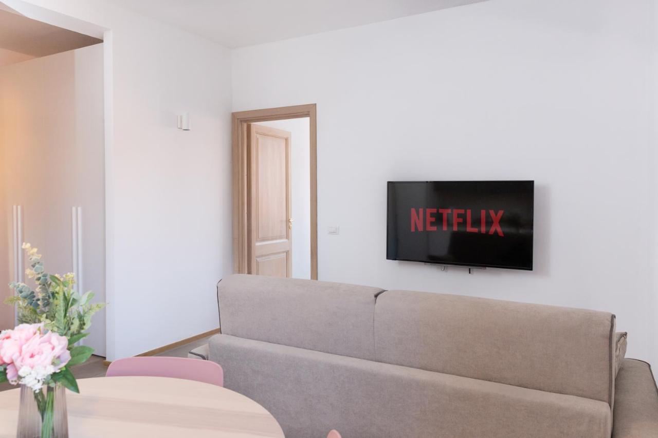 New Exclusive Melegnano Apartments- Near Train Station Екстериор снимка